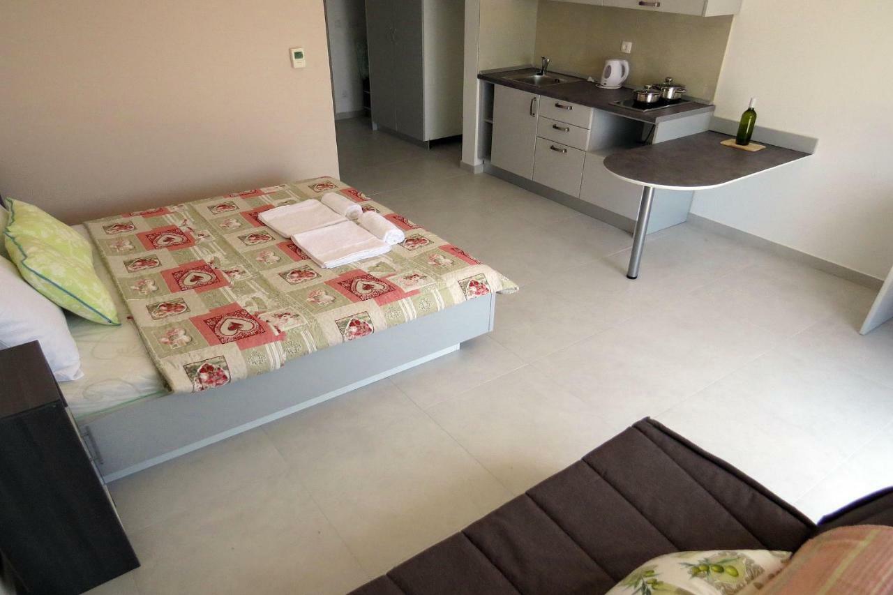 Apartments Medvidovic Baška Voda Eksteriør bilde